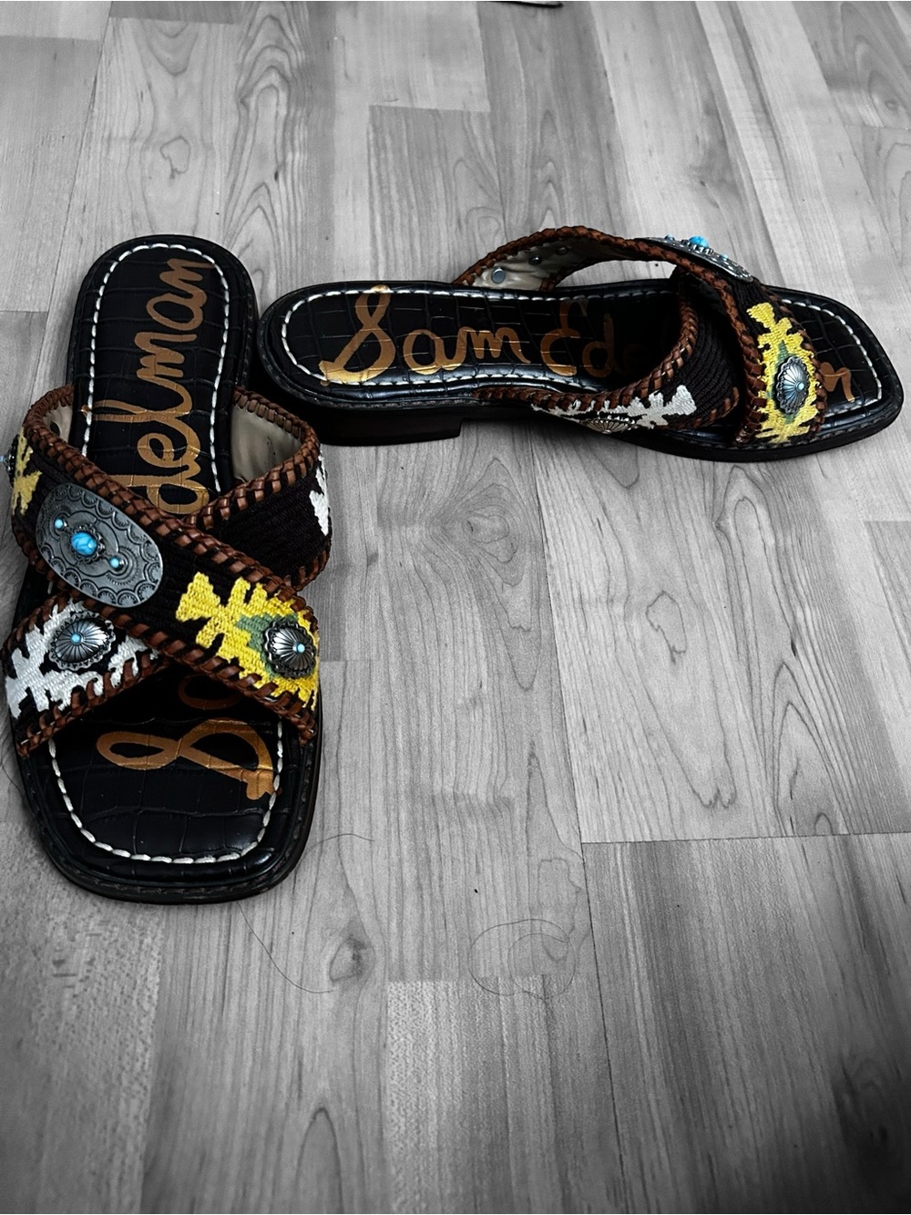 Sam Edelman Hagen Southwestern  Slide Sandals Size 7.5 - Picture 2 of 4